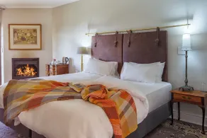 Portland Manor - Room