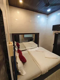 Hotel K D PALACE NX - Room