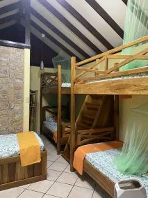 Cabinas Tito - Room