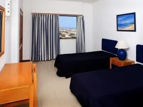 Apartamentos Turisticos Janelas do Mar - Chambre