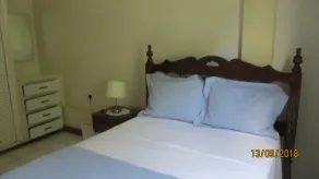 Tropical Breeze Vacation Home and Apartments - Room