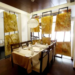 Regency Square Hotel - Restaurant