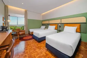 Almenat Embu das Artes, Tapestry Collection by Hilton - Chambre