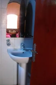 Anakato Nubian Experience - Lavabo del cuarto de baño