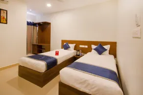 Collection O SSR Royal Suites - Room