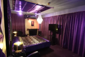 Madison - Room