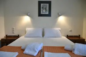 Hotel Hercules - Zimmer