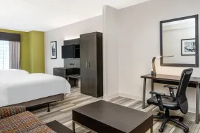 Holiday Inn Express & Suites Florence I-95 at Hwy 327 by IHG - Rom