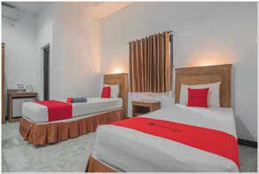RedDoorz Plus near RSUD Majalengka - Room