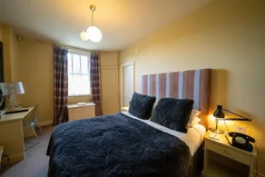 Milsoms - Room