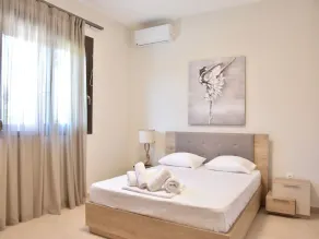 Merveilleuse villa conviviale et familiale avec jardin, jacuzzi et barbecue | Vue jardin | Proche de la plage | Avec animaux autorisés - Chambre