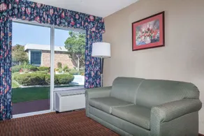 Howard Johnson by Wyndham Albany - Chambre