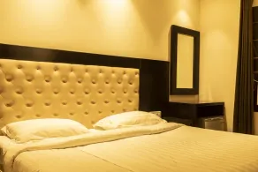 Hotel Le Golden - Room