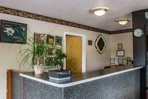 Econo Lodge Paw Paw - Lobby