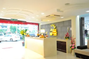 Hallmark View Hotel - Reception