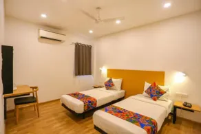 Fabhotel Sharveen Classic Inn - Rom