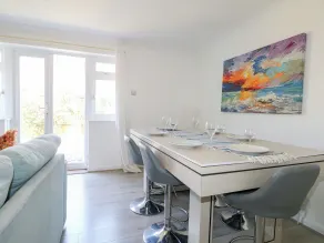 44 West Front Road - Interior