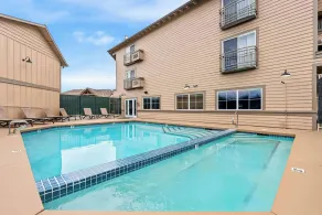 Best Western Rocky Mountain Lodge - Piscine