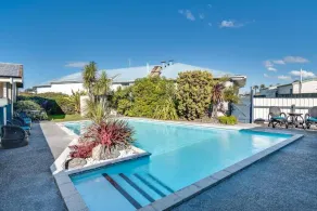 Gardner Court Motel - Piscina