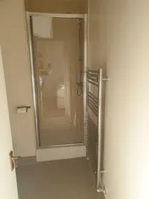 The Queens Head - Bathroom