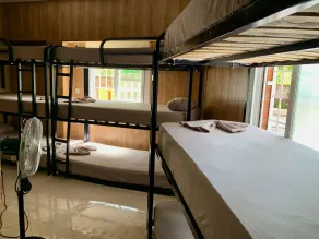 La Perla de Lujo - Hostel - Room