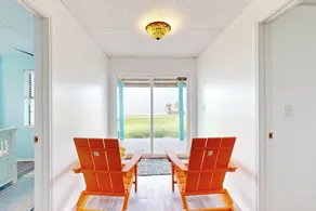 Bay Views & Beach Access: Ingleside Getaway - Interiør