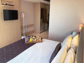 Cullinan Hplus Premium - Room