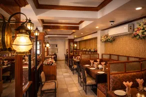 Hotel Raja Kalyan - Restaurant