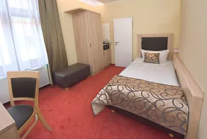 Port Inn Hotel - Room