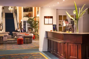 Hôtel & SPA Oceania L'Univers Tours - Reception