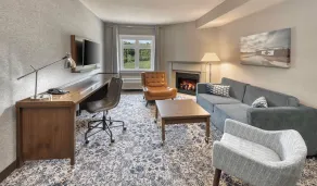 Four Points by Sheraton Barrie - Room