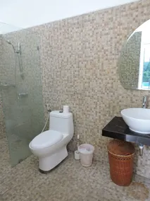 Kartika Villas - Bathroom