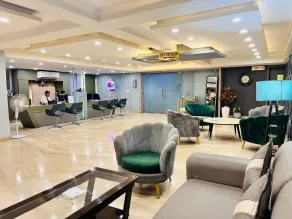 Western Blu - Lobby