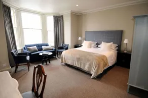 The George - Castletown Isle of Man - Room