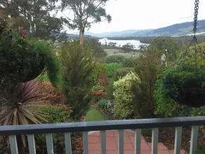 Hillside Bed and Breakfast - Ausblick vom Zimmer