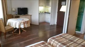 HOTEL CERISE - LES SOURCES Luxeuil-les-Bains - Værelse
