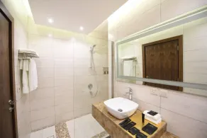 Motiara Hotel - La Valle Mall - Bathroom