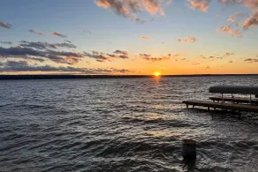 Boat, Grill & Unwind: Lakefront Cayuga Home! - Interiör
