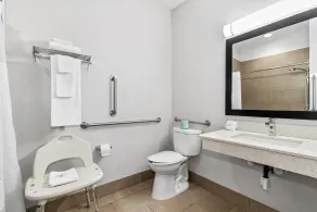 Quality Inn Shallotte near Ocean Isle Beach - Chambre