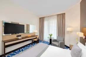 Hawthorn Suites by Wyndham Abu Dhabi City Center - Room
