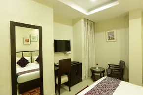Hotel D Courtyard - Room