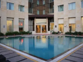 Fortune Park Orange, Sidhrawali, Gurugram - Member ITC Hotels' Group - Piscina