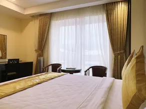 Hoang Minh Chau Ba Trieu Hotel - Room