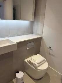 Stylish Park-facing Retreat in Central Manchester - Badeværelse