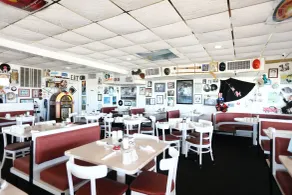 Olympic Island Beach Resort - Restaurant
