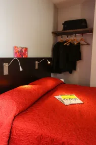 Le Montclair Montmartre by River - Hostel - Chambre