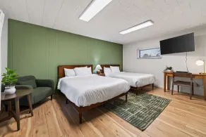Oak Crest Motel - Rum