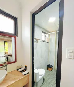 Doan Gia Resort - Bathroom