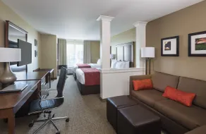 Comfort Suites Fargo Medical Center - Room
