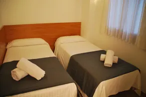 Apartaments Independència - Chambre